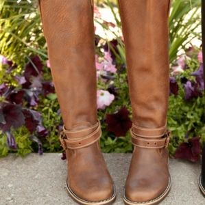 Western Style Roots Boots, tall.